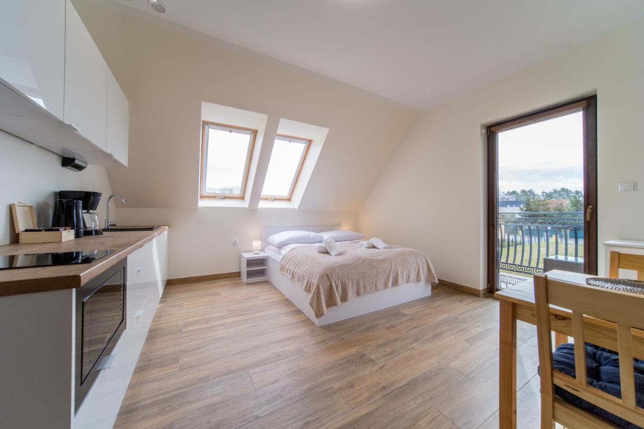 Aston Vila Apartments Dziwnow Luaran gambar